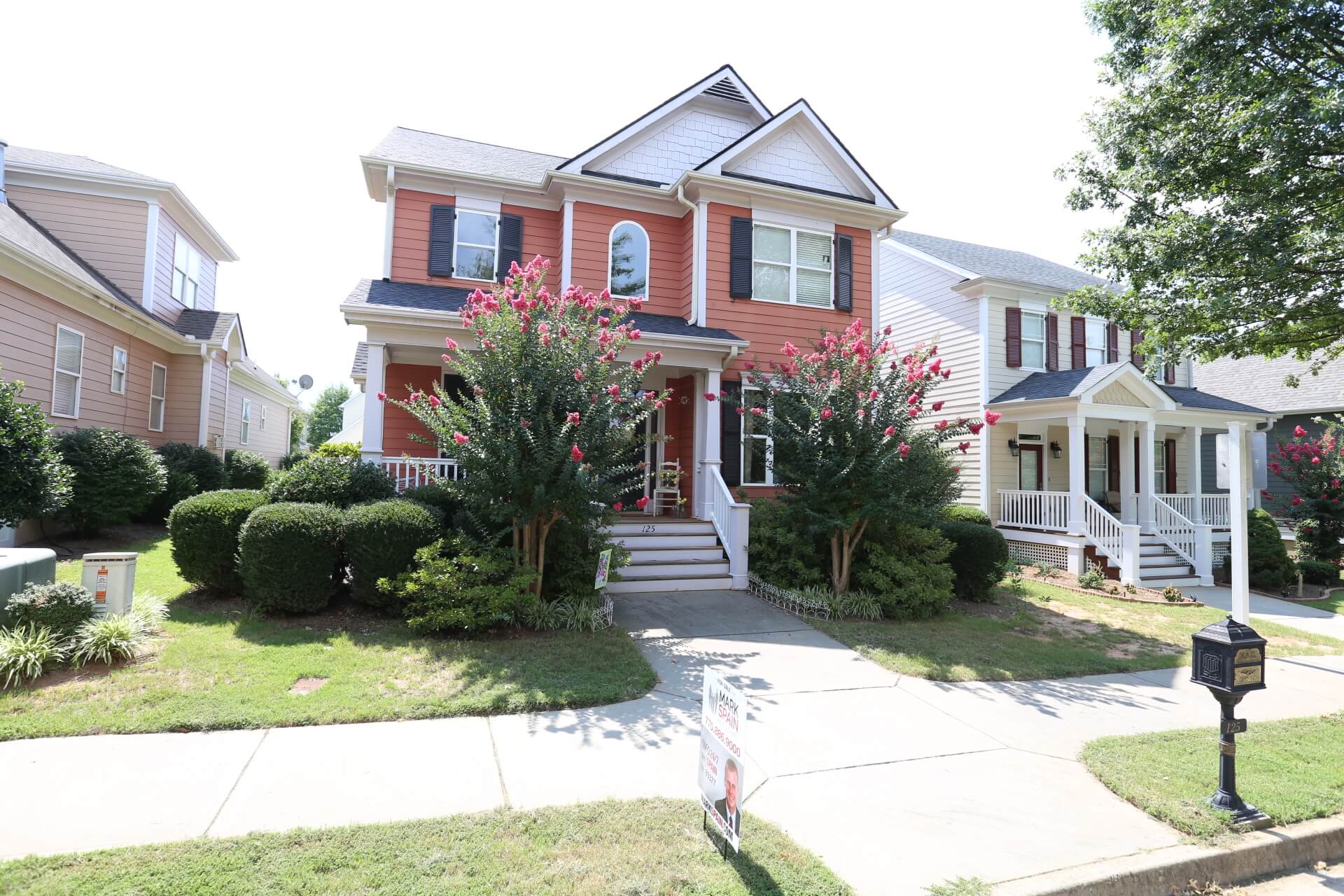 Mark Spain Real Estate has compiled all of the house staging tips